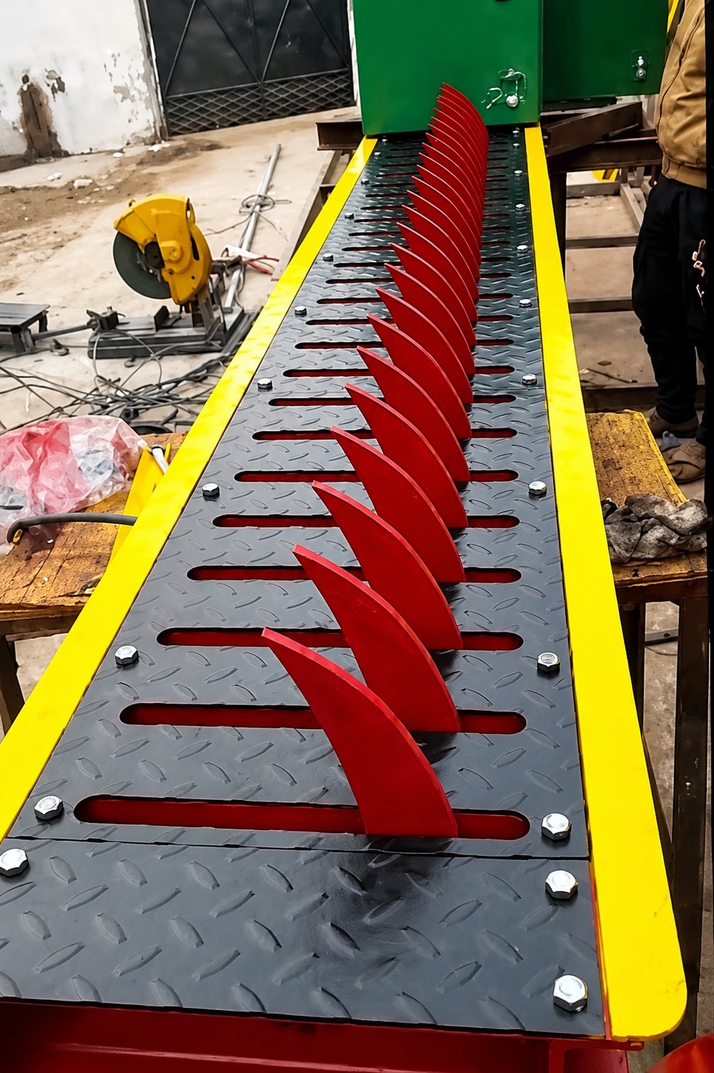 RD-Spike Barrier